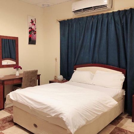 Hotel سرو للوحدات السكنية Al Namas Esterno foto