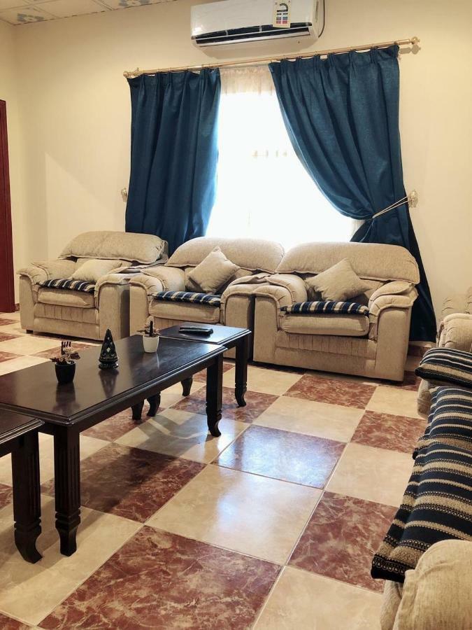 Hotel سرو للوحدات السكنية Al Namas Esterno foto