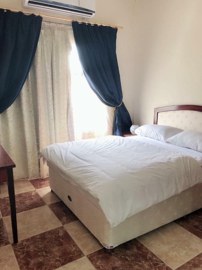 Hotel سرو للوحدات السكنية Al Namas Esterno foto
