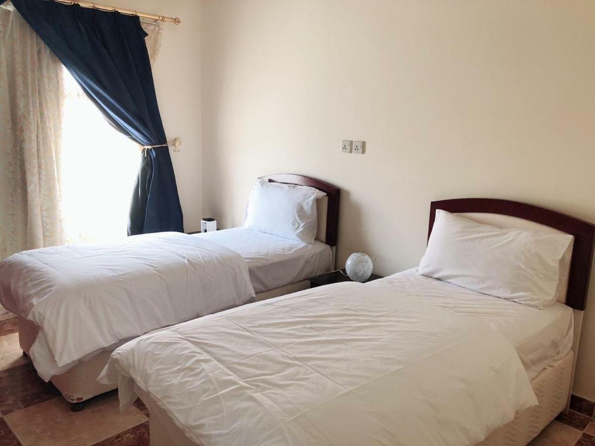 Hotel سرو للوحدات السكنية Al Namas Esterno foto